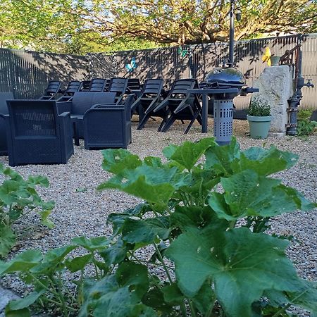 L'Entre Deux Vignes Bed & Breakfast Brizambourg ภายนอก รูปภาพ