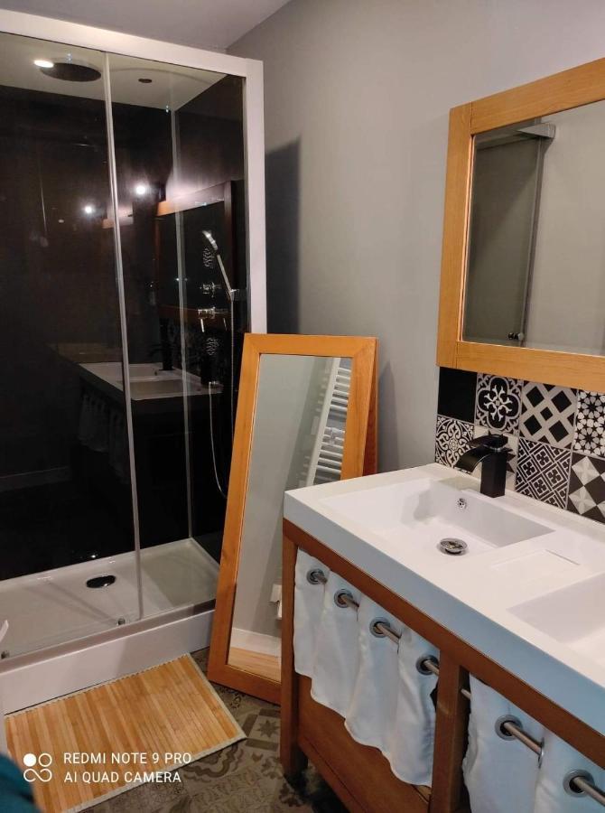 L'Entre Deux Vignes Bed & Breakfast Brizambourg ภายนอก รูปภาพ