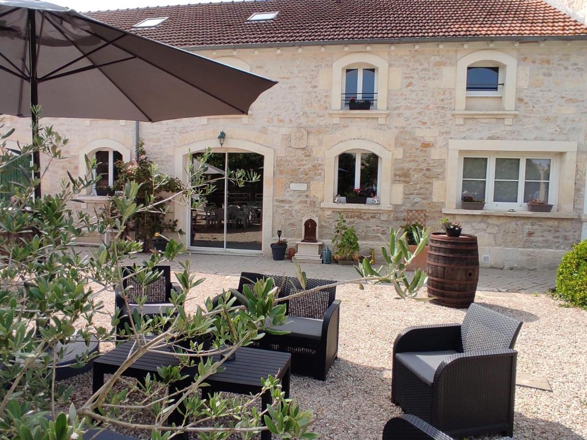 L'Entre Deux Vignes Bed & Breakfast Brizambourg ภายนอก รูปภาพ