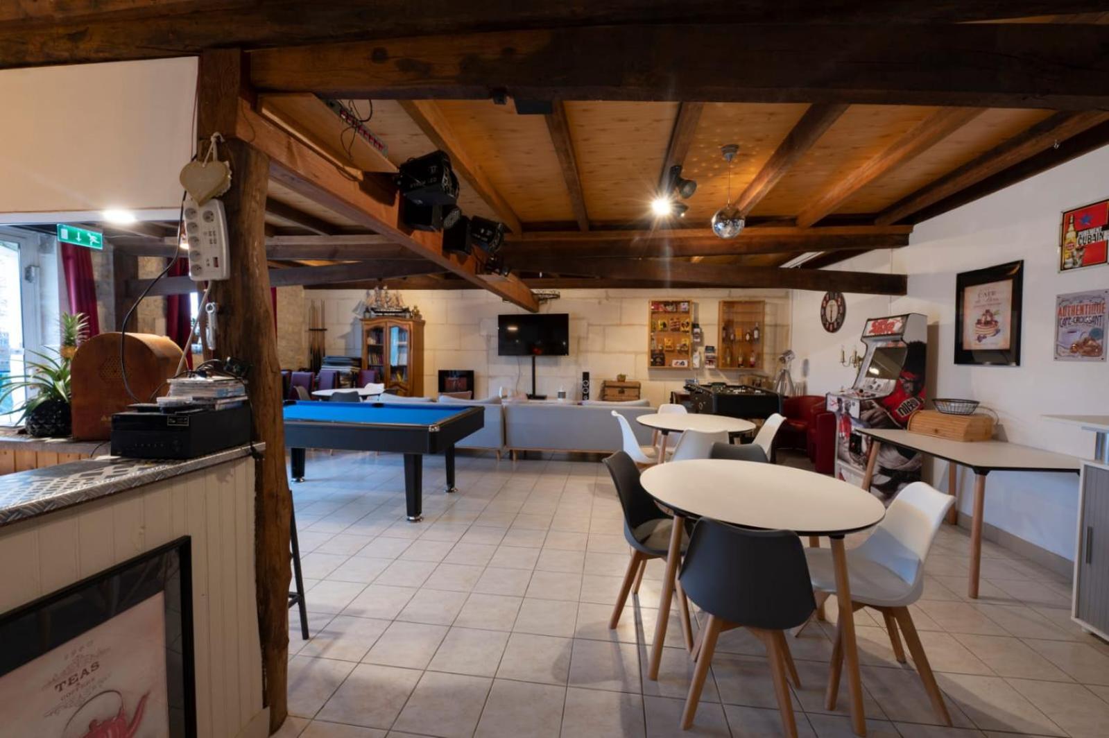 L'Entre Deux Vignes Bed & Breakfast Brizambourg ภายนอก รูปภาพ