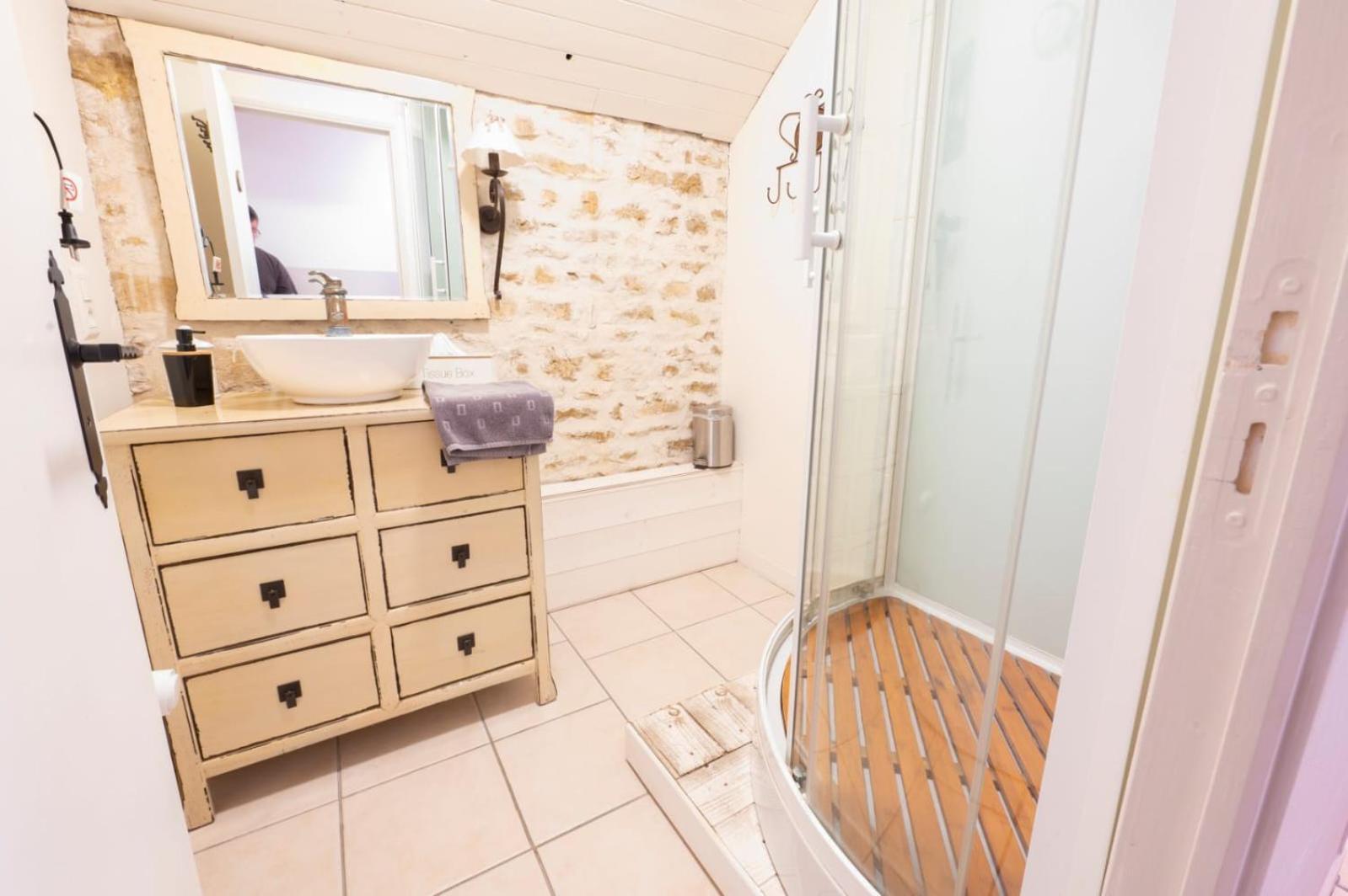L'Entre Deux Vignes Bed & Breakfast Brizambourg ภายนอก รูปภาพ
